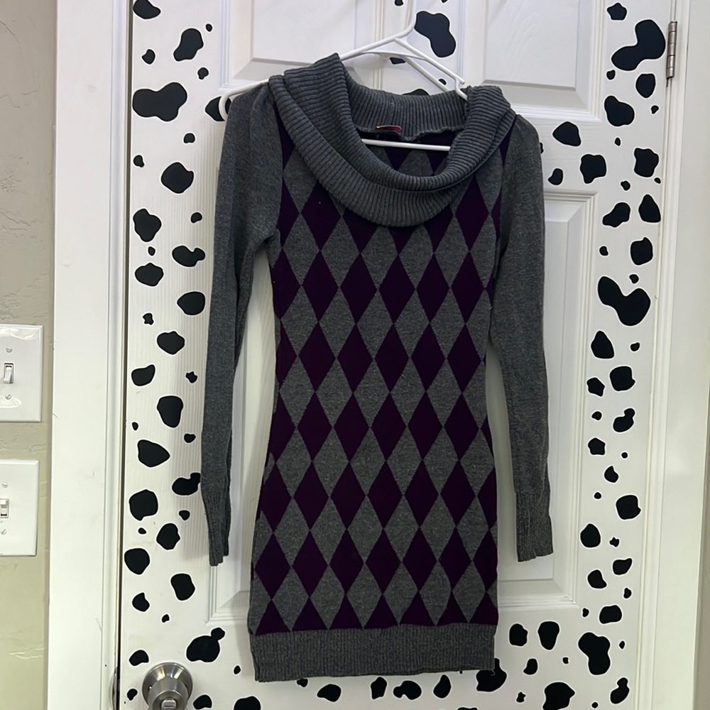 Retro mini pattern dress